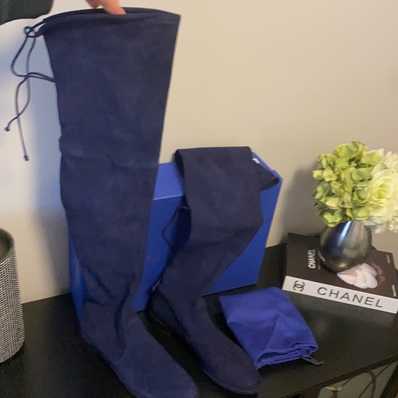 Stuart Weitzman Lowland Over the Knee Suede Boots - Picture 3 of 7